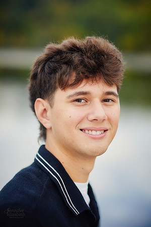 Lucas: Senior Session at Hudson Springs Park