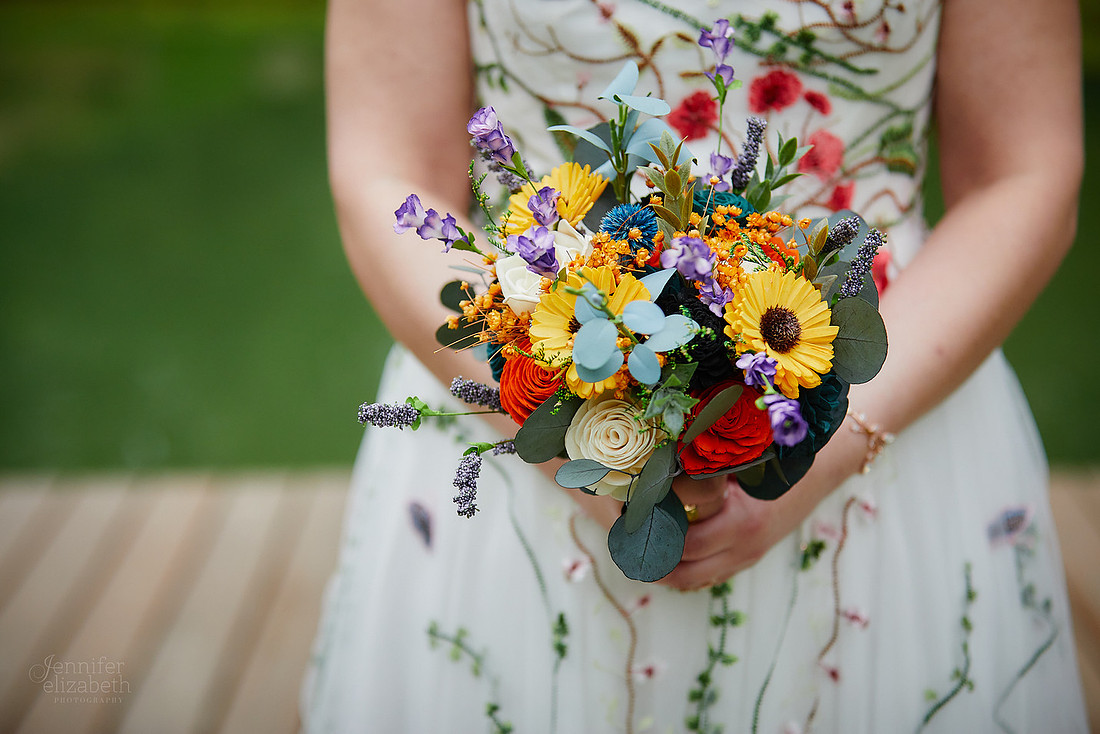 Maria & Matt: Wedding at Kingsville Lodge