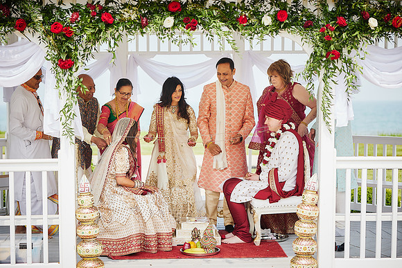Rutva & Tom: Hindu Wedding at The Lodge at Geneva-on-the-Lake