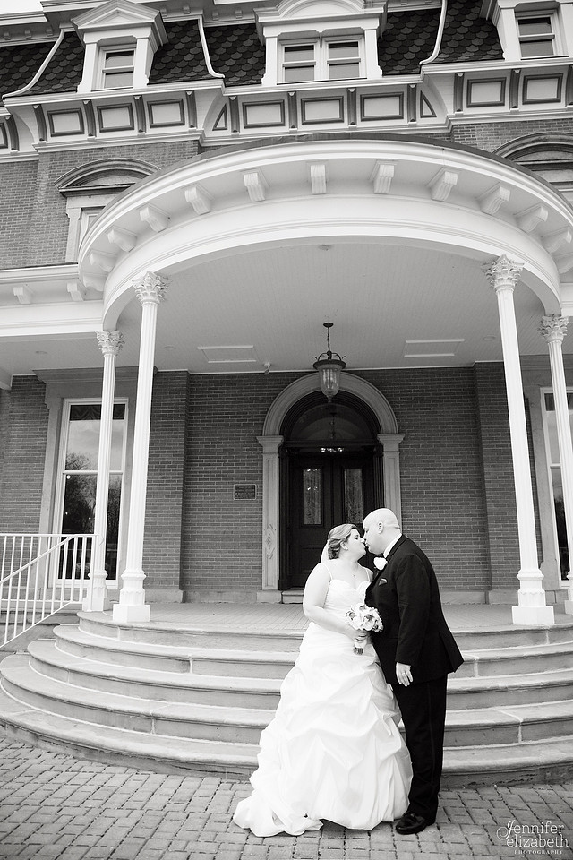 Jill and Tom: Spring Wedding at Steele Mansion in Cleveland, Ohio