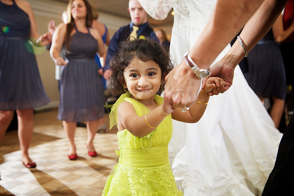 Bethany & Brett: Summer Cleveland Wedding in Bainbridge, Ohio