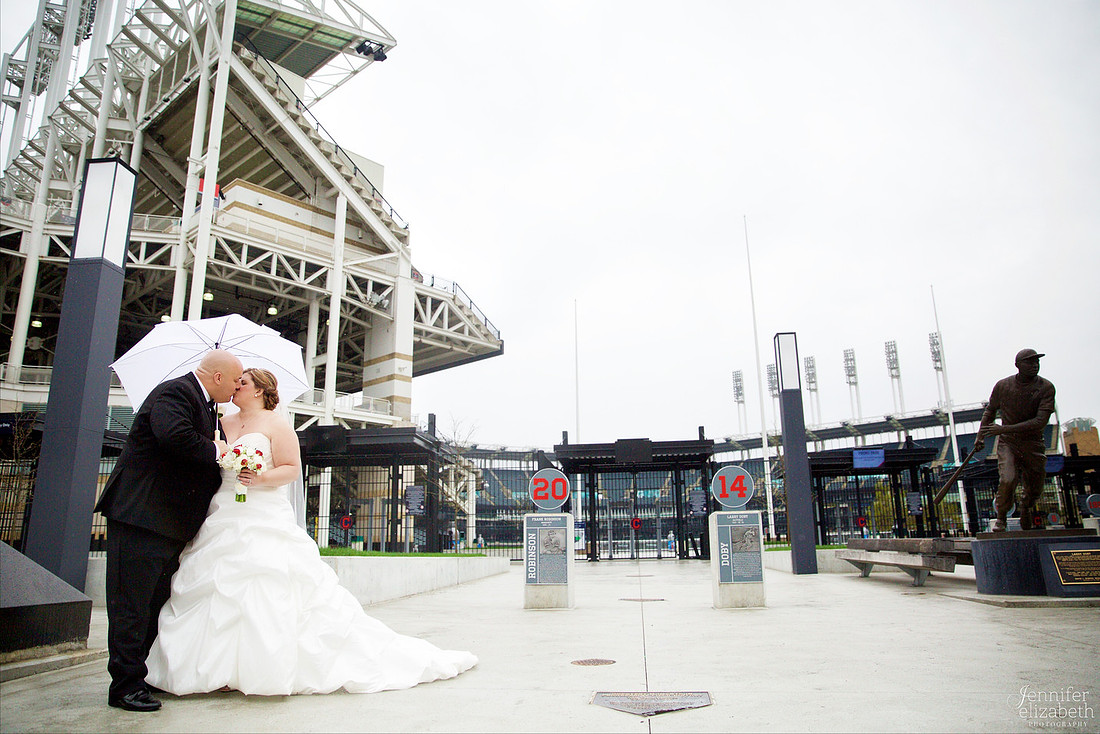 Jill and Tom: Spring Wedding at Steele Mansion in Cleveland, Ohio