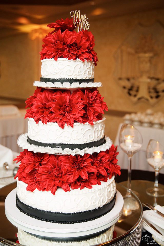 Jill and Tom: Spring Wedding at Steele Mansion in Cleveland, Ohio