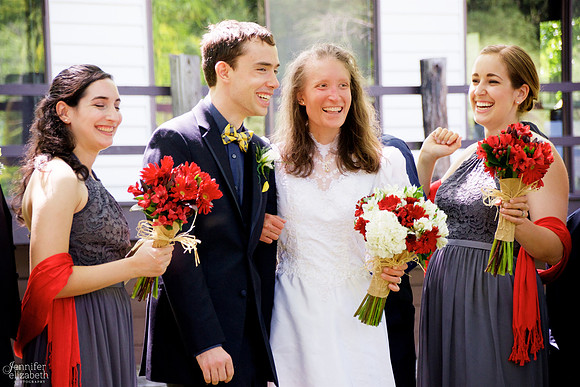 Bethany & Brett: Summer Cleveland Wedding in Bainbridge, Ohio