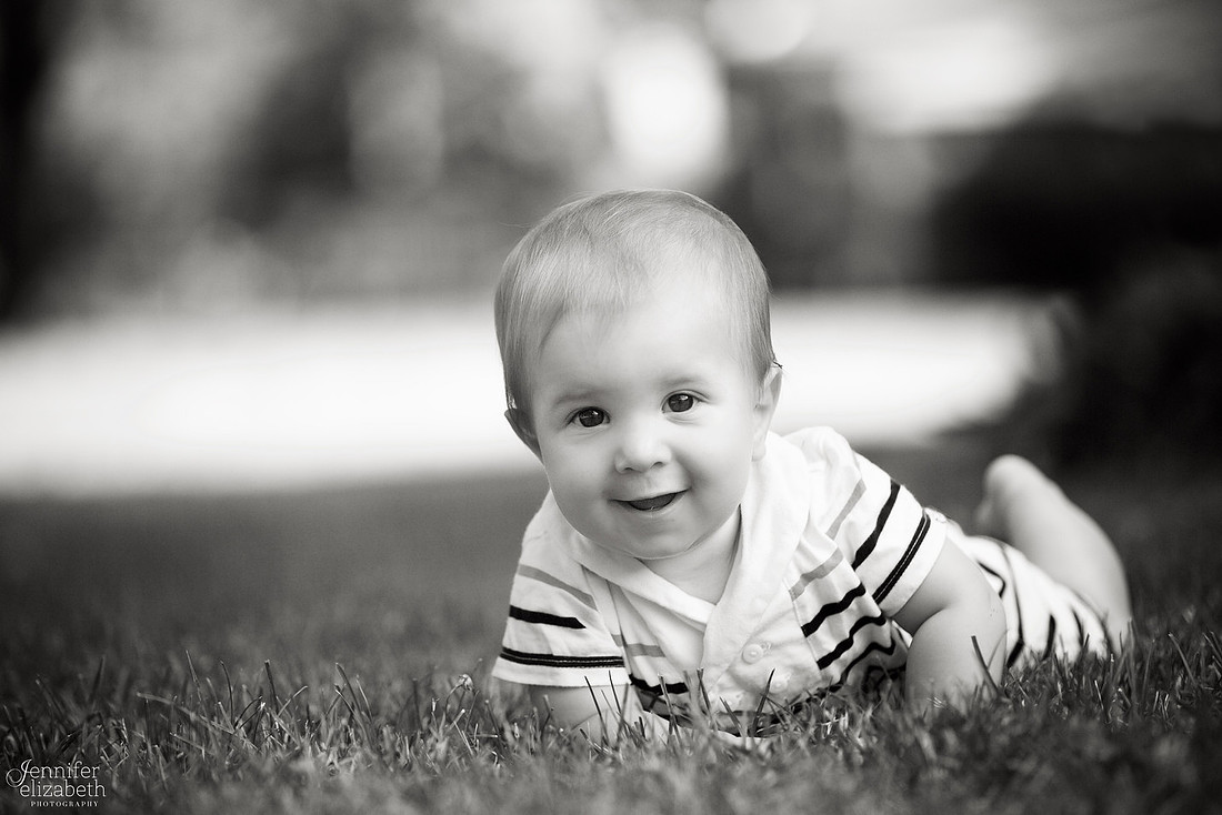 The M Family Portrait Session in Highland Heights, Ohio