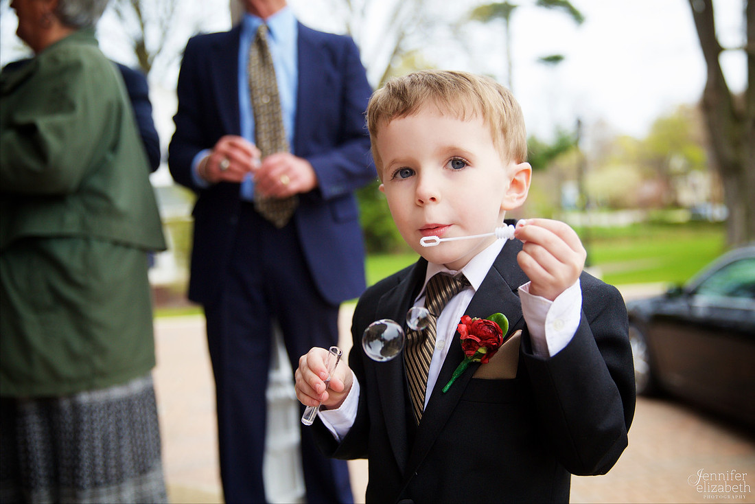 Jill and Tom: Spring Wedding at Steele Mansion in Cleveland, Ohio