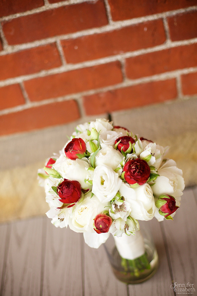 Jill and Tom: Spring Wedding at Steele Mansion in Cleveland, Ohio