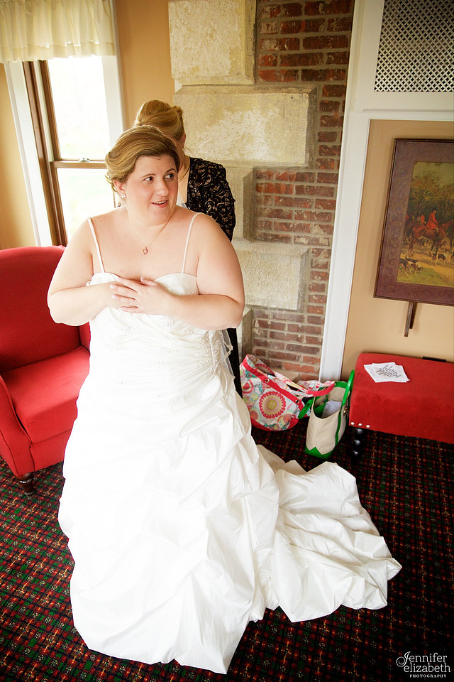 Jill and Tom: Spring Wedding at Steele Mansion in Cleveland, Ohio