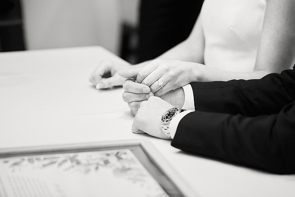 Jessica & Tim: Wedding at Orchid House Winery in Aurora, Ohio