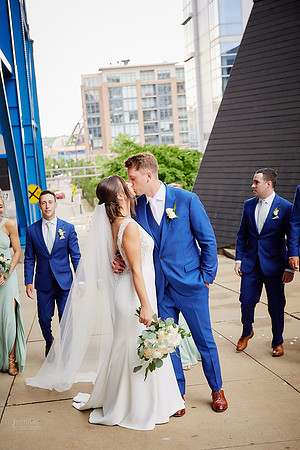 Stephanie & Tom: Wedding at Lago Custom Events at Aloft Cleveland Downtown