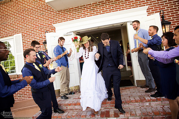Bethany & Brett: Summer Cleveland Wedding in Bainbridge, Ohio