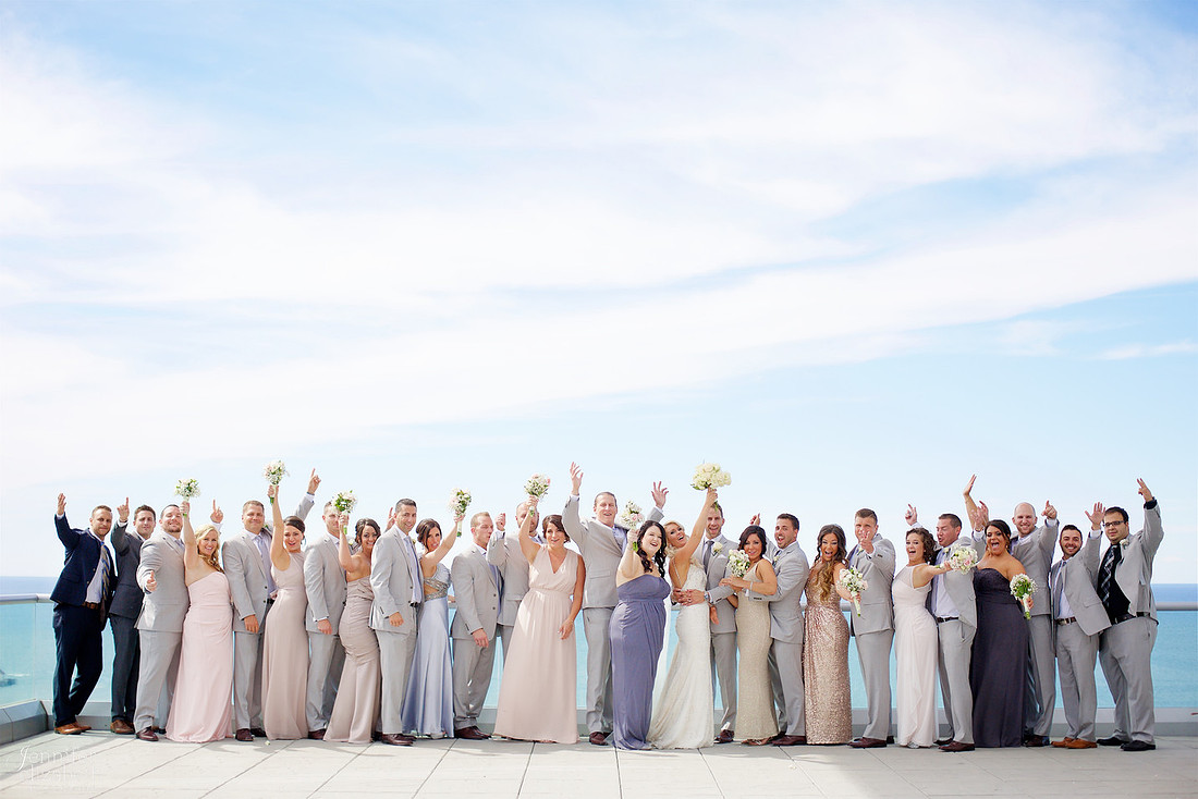 Lindsey & Rich: Summer Wedding at the Mayfield Sand Ridge Club in Cleveland