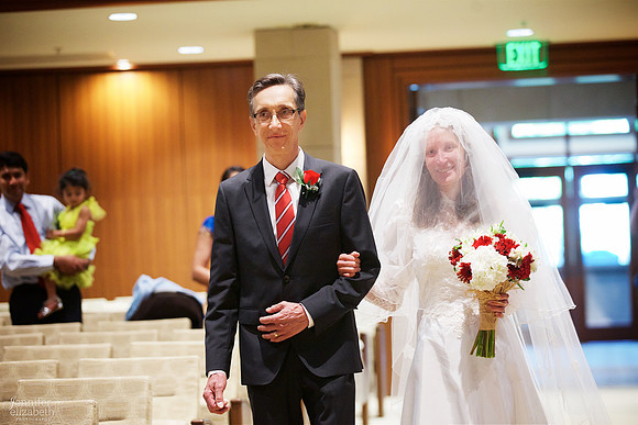 Bethany & Brett: Summer Cleveland Wedding in Bainbridge, Ohio