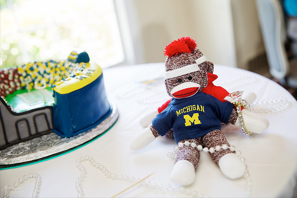 Bethany & Brett: Summer Cleveland Wedding in Bainbridge, Ohio