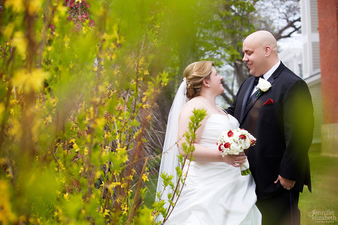 Jill and Tom: Spring Wedding at Steele Mansion in Cleveland, Ohio