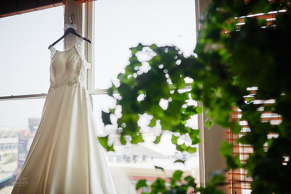Amy & Bryan: Wedding at the Cathedral of St. John the Evangelist and Tremont City Side Ballroom in Cleveland