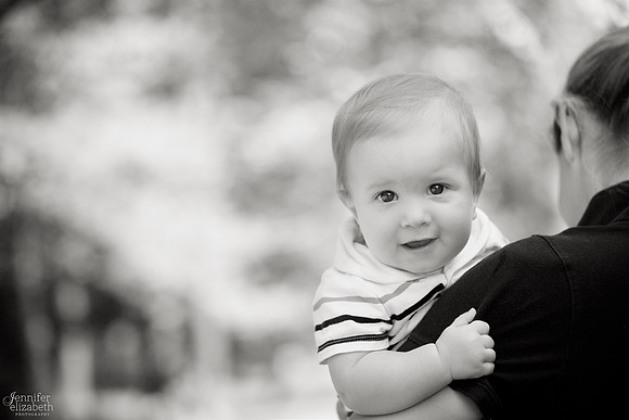 The M Family Portrait Session in Highland Heights, Ohio