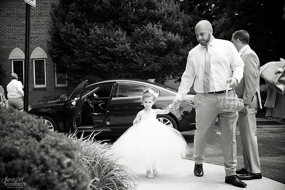 Lindsey & Rich: Summer Wedding at the Mayfield Sand Ridge Club in Cleveland