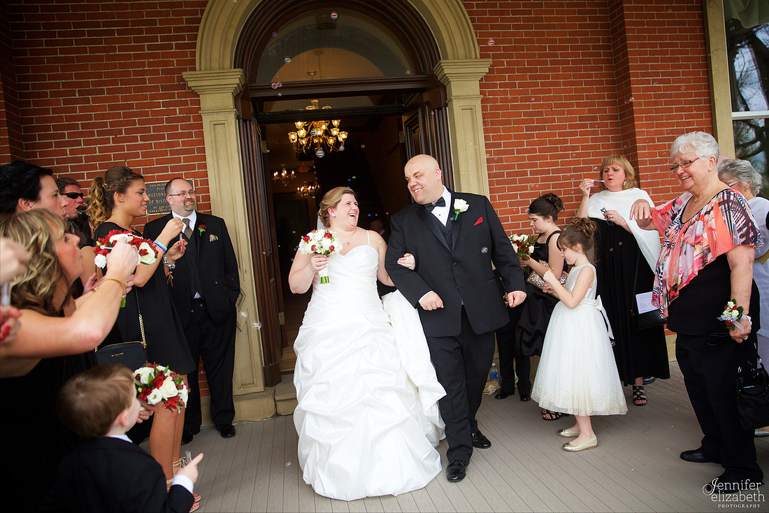 Jill and Tom: Spring Wedding at Steele Mansion in Cleveland, Ohio