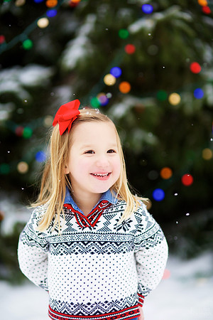 The M Family: Christmas Session in Chagrin Falls, Ohio