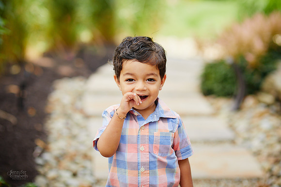 Baby Niam: Newborn and Family Session in Beachwood