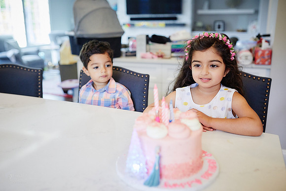 Baby Niam: Newborn and Family Session in Beachwood