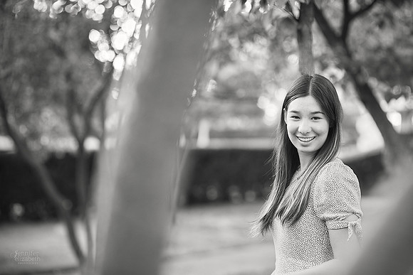 Christina: Senior Portrait Session at the Cleveland Museum of Art and Wade Lagoon