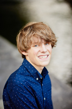 Adam: Senior Session at Franklin Mills Riveredge Park in Kent