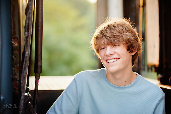 Adam: Senior Session at Franklin Mills Riveredge Park in Kent