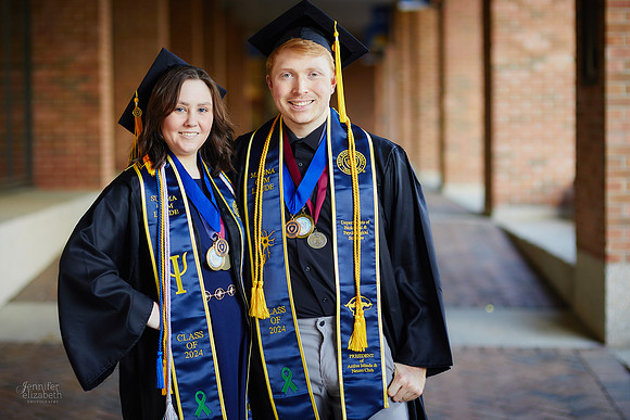 Lily & Hunter: Graduation Session at Kent State University