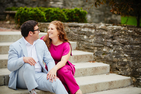 Alicia & Ben: Engagement Session at Jeffrey Park in Bexley