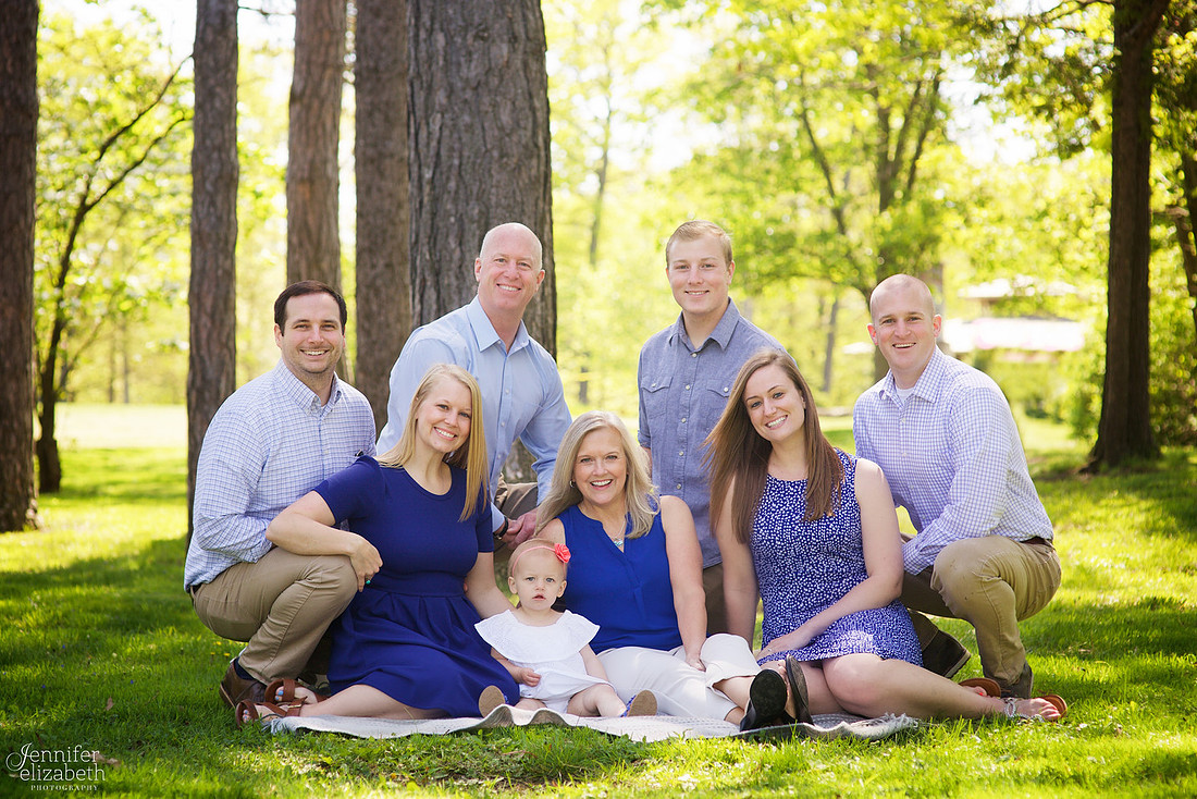 The D Family Portrait Session at Horseshoe Lake in Shaker Heights, Ohio