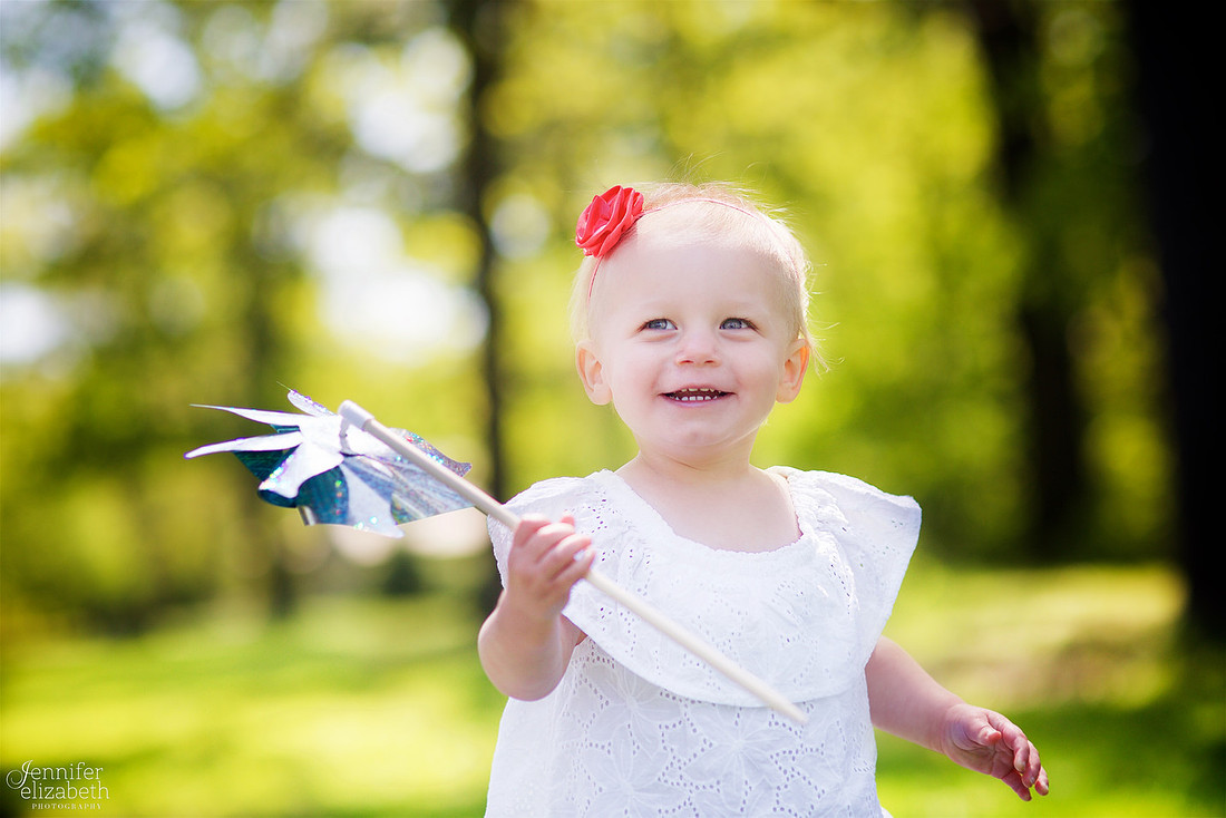 The D Family Portrait Session at Horseshoe Lake in Shaker Heights, Ohio