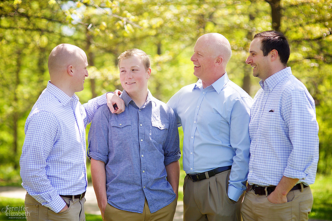 The D Family Portrait Session at Horseshoe Lake in Shaker Heights, Ohio