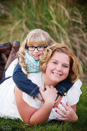 The D & S Families: Portrait Session at Everal Barn in Westerville