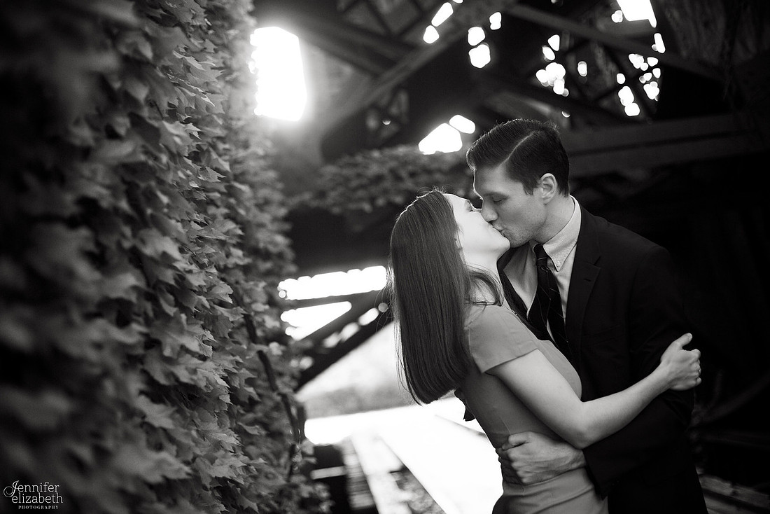 Aleks & Ben: Portrait Session in Downtown Cleveland