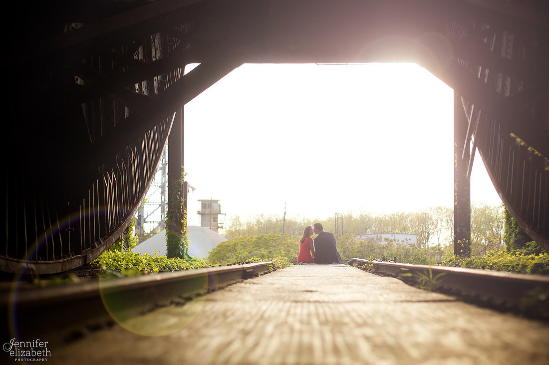 Aleks & Ben: Portrait Session in Downtown Cleveland