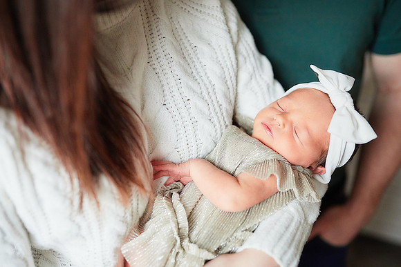 Baby Betty: Lifestyle Newborn Session in North Royalton