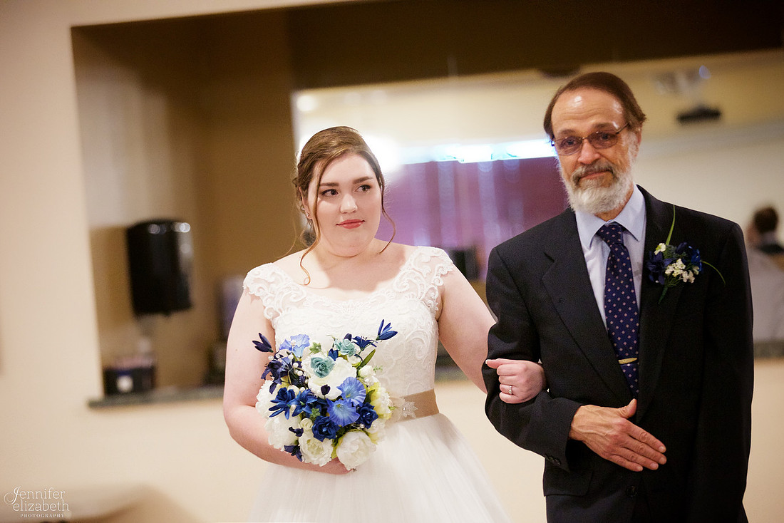 Christy & Casey: Wedding in Ravenna and Mantua, Ohio