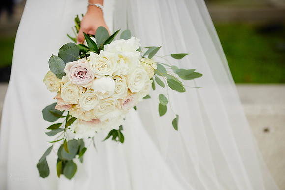 Stephanie & Tom: Wedding at Lago Custom Events at Aloft Cleveland Downtown