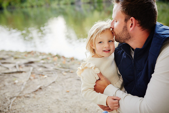 The S Family: Portrait Session at Coe Lake in Berea