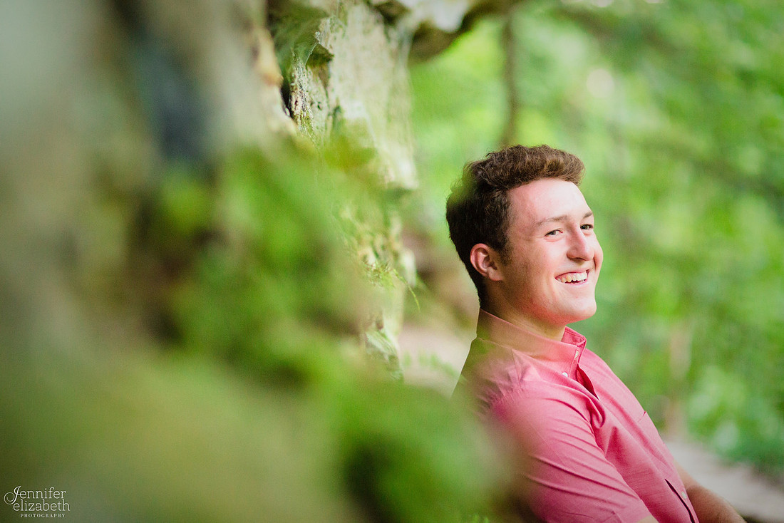Senior Portrait Session at Squaw Rock in Chagrin Falls, Ohio
