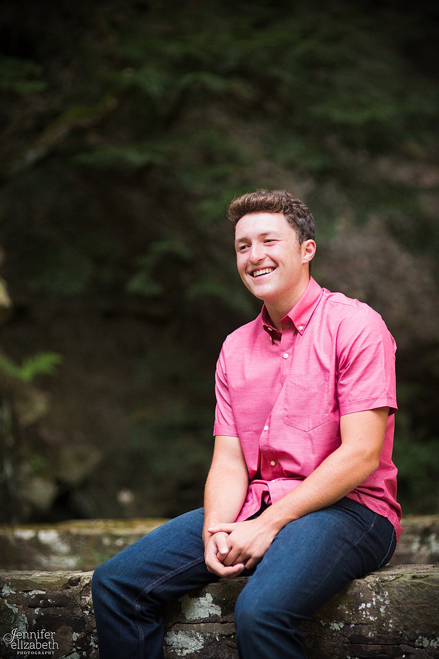Senior Portrait Session at Squaw Rock in Chagrin Falls, Ohio