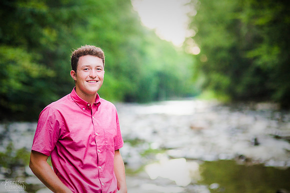 Senior Portrait Session at Squaw Rock in Chagrin Falls, Ohio