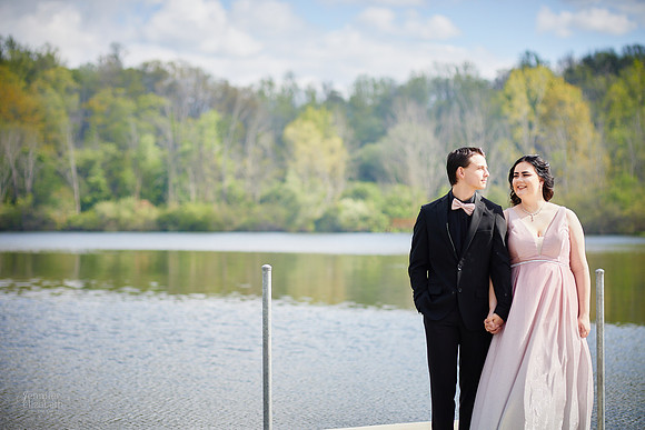 Kierstin & Gage: Prom Portrait Session at Hudson Springs Park