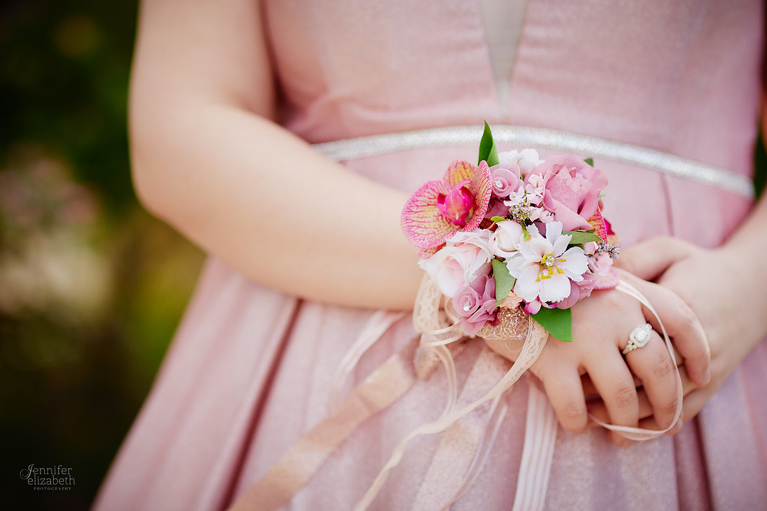 Kierstin & Gage: Prom Portrait Session at Hudson Springs Park