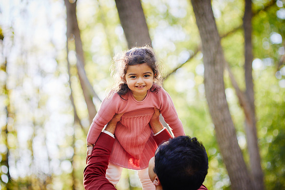 The S Family: Portrait Session at Horseshoe Lake Park in Shaker Heights