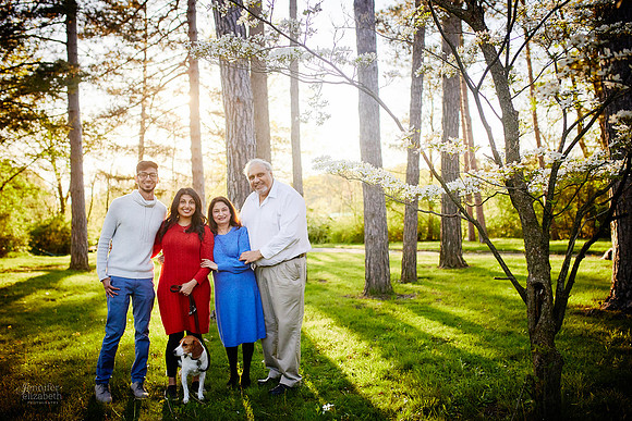 The S Family: Portrait Session at Horseshoe Lake Park in Shaker Heights