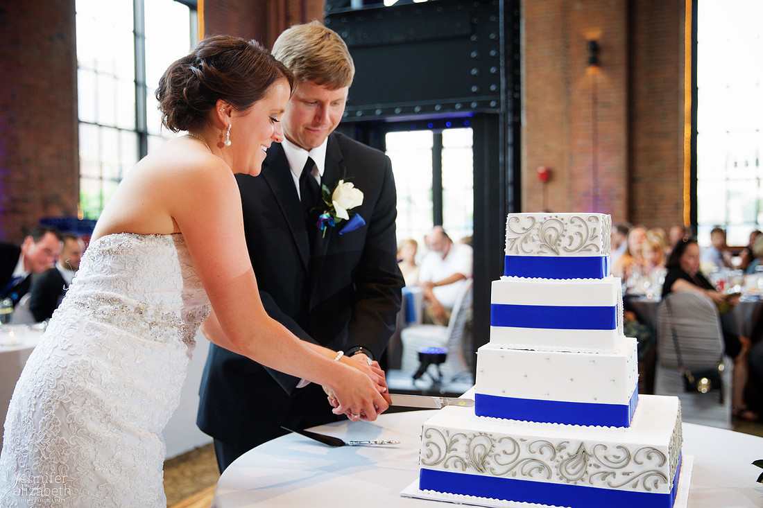 Shannon & Ed: Summer Wedding in Cleveland, Ohio