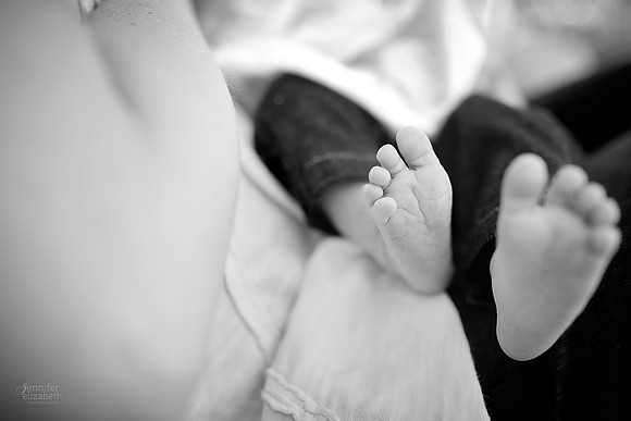 Baby Peyton: Lifestyle Newborn Session in Chagrin Falls, Ohio